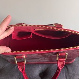 Louis Vuitton purse